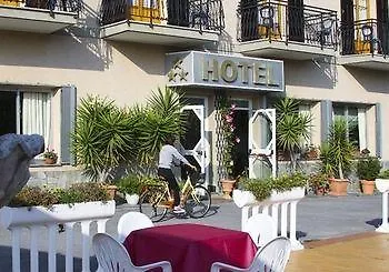 Albergo Ristorante San Matteo San Bartolomeo Al Mare Hotel