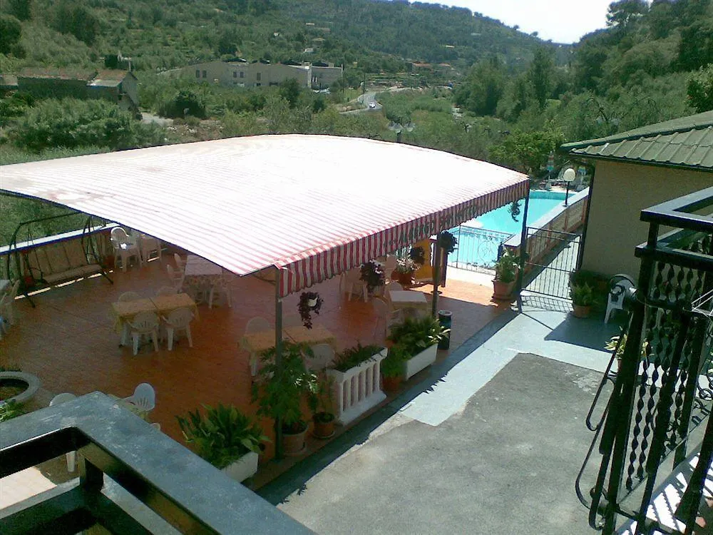 Albergo Ristorante San Matteo San Bartolomeo Al Mare Hotel